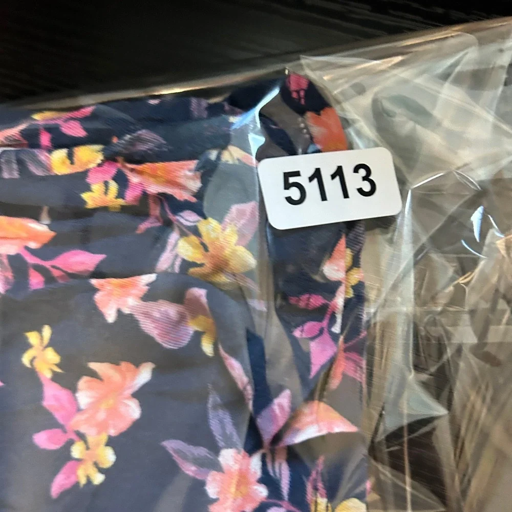 PINK Victoria's Secret Sleep Lounge Shorts Pajama Womens Medium Navy Floral